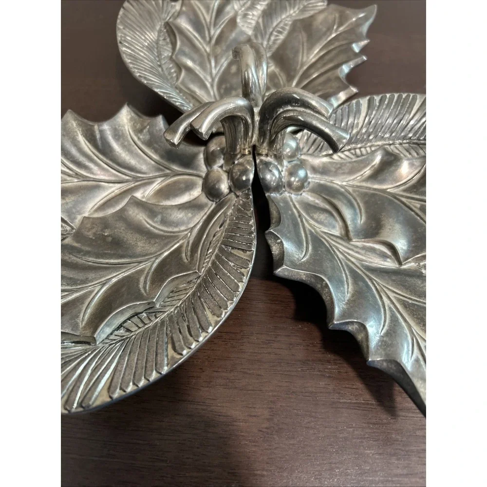 international‎ silver company Holly Leaves Holiday Candy Dish Tray Vintage